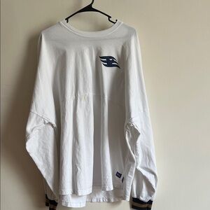 Men's White Long-Sleeve Graphic Crew Shirt